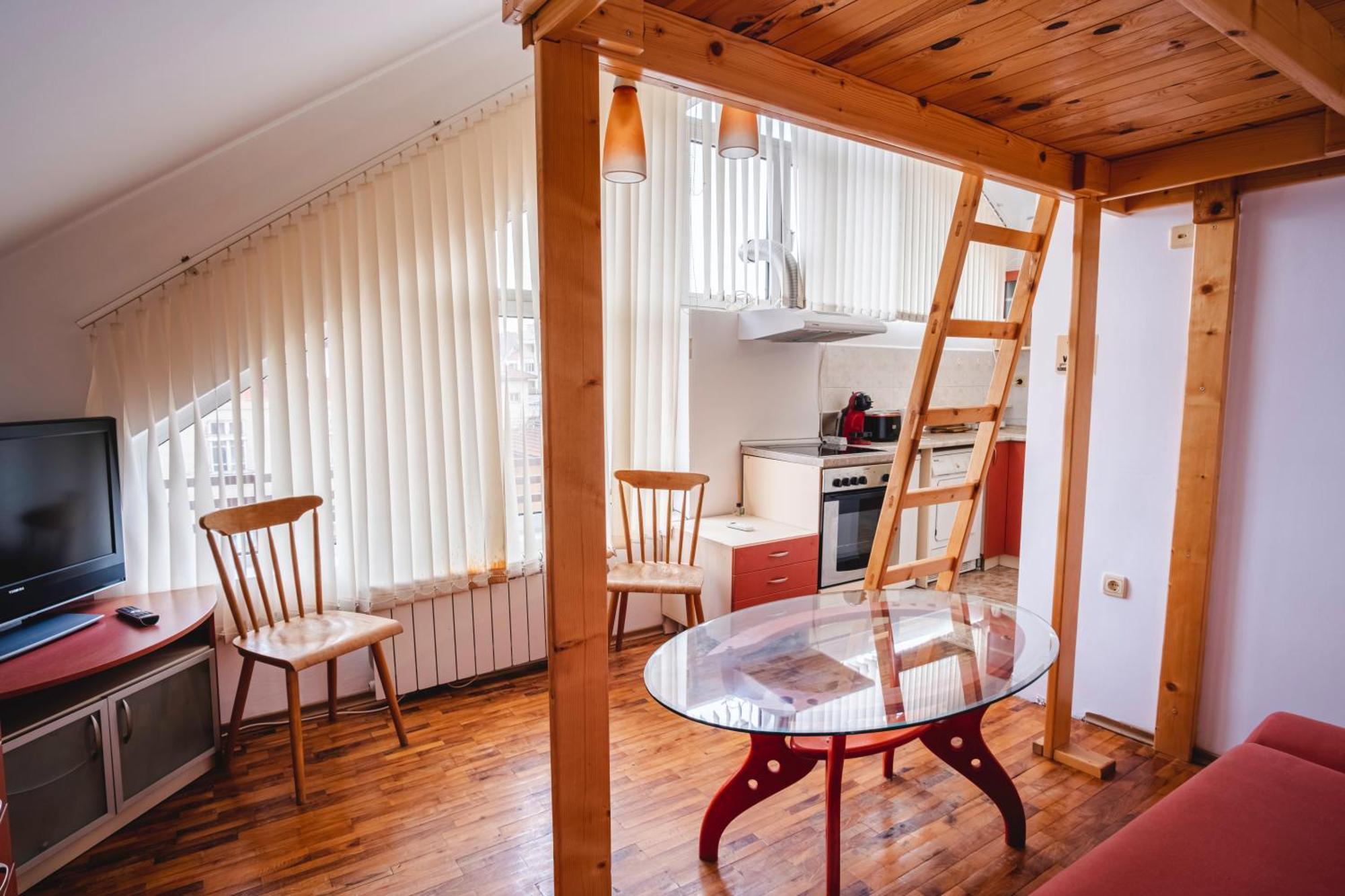 Ruse Apartment Center Bagian luar foto