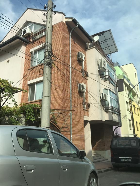 Ruse Apartment Center Bagian luar foto